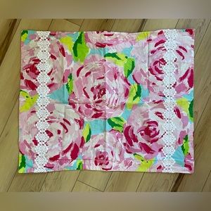 LILLY PULITZER GARNET HILL FIRST IMPRESSIONS PILLOW SHAM